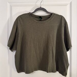 Wild Fable Women's Olive Green Cropped Short Sleeve T-Shirt Size XL